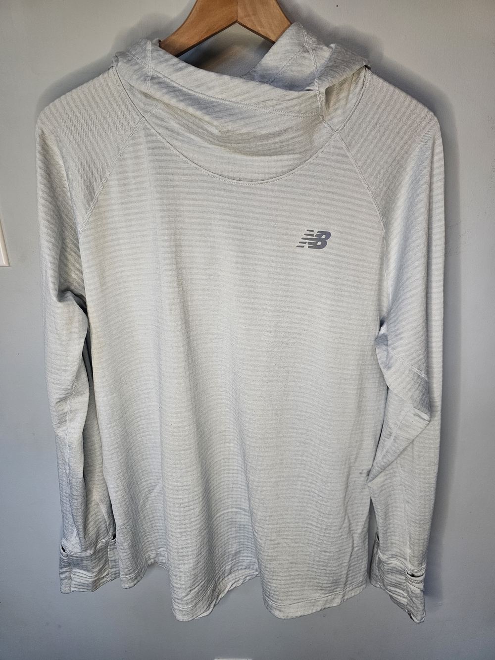 New Balance NB Heat Performance Hoodie Pullover Long Sleeve Gray XL Thumbhole
